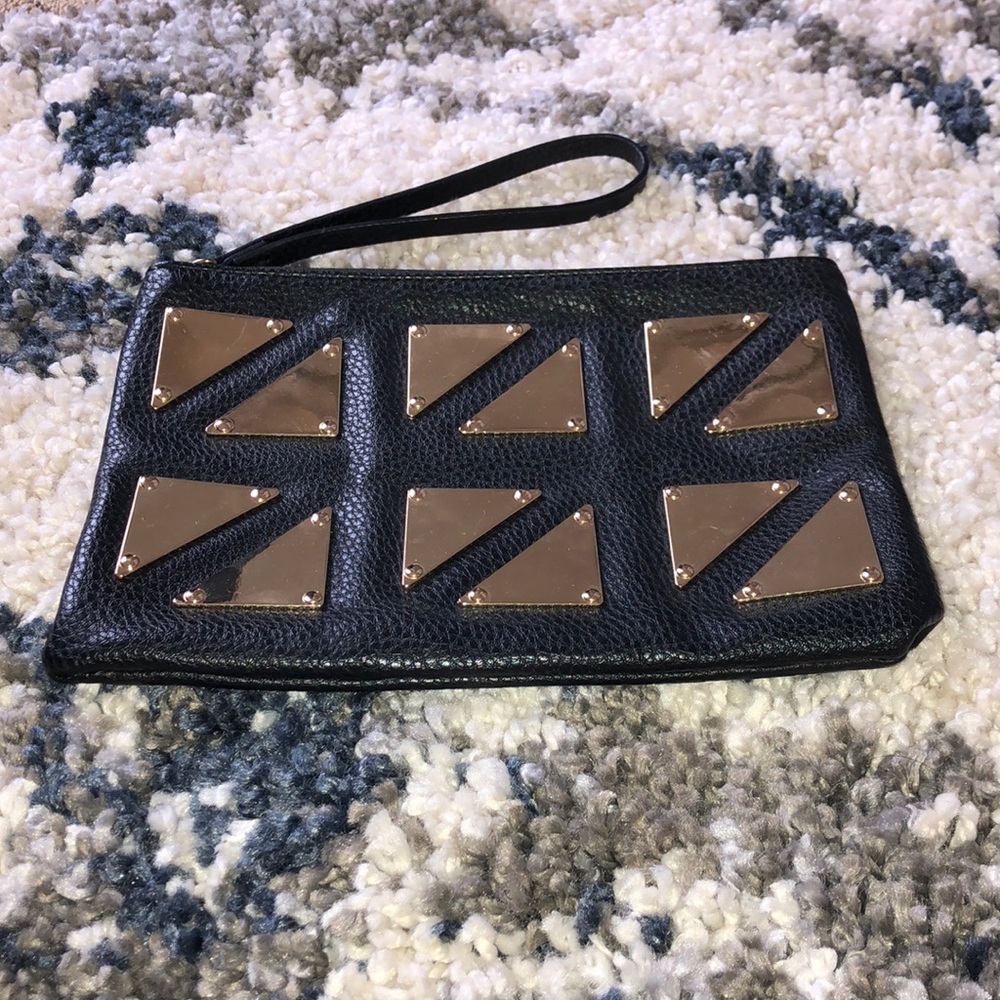 Black ‘The Limited’ Clutch